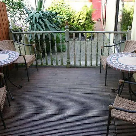 Avondale Hotel New Quay