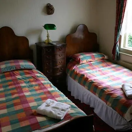Avondale Hotel New Quay